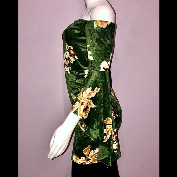 BLUE BLUSH• Olive Bell Sleeved Mock Minidress/ (M) - Picture 2 of 8